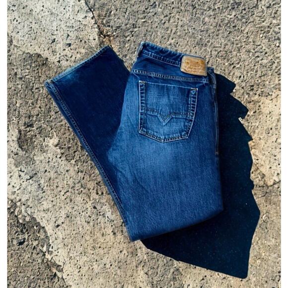 Diesel Zatiny Jeans Men’s 38x32 Regular Bootcut Button Fly Blue Denim EUC - Picture 1 of 10